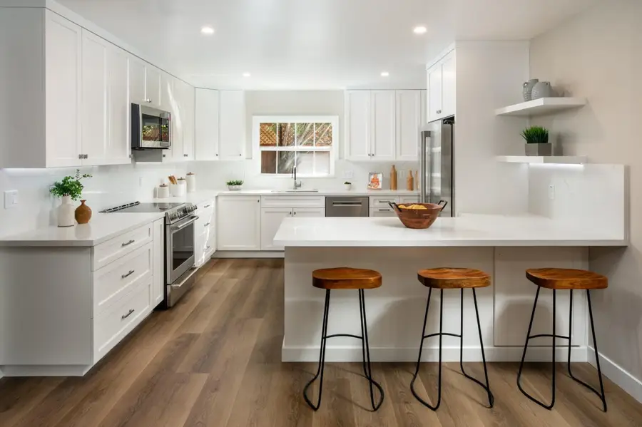 706 University Avenue, Los Altos, CA 94022 - #2