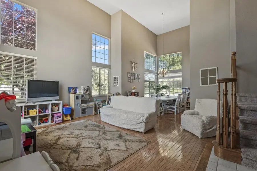 310 Bonnie Lane, Hollister, CA 95023 - Image #3