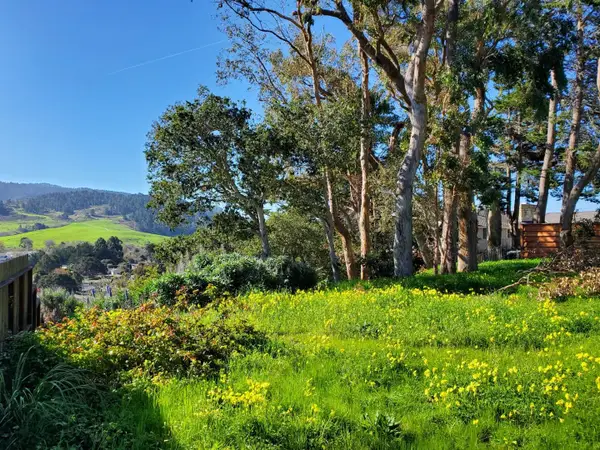 3528 Lazarro Drive, Carmel, CA 93923