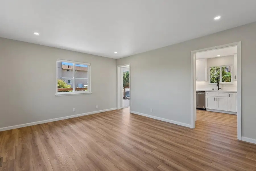 221 Carey Avenue, Freedom, CA 95019 - Image #3