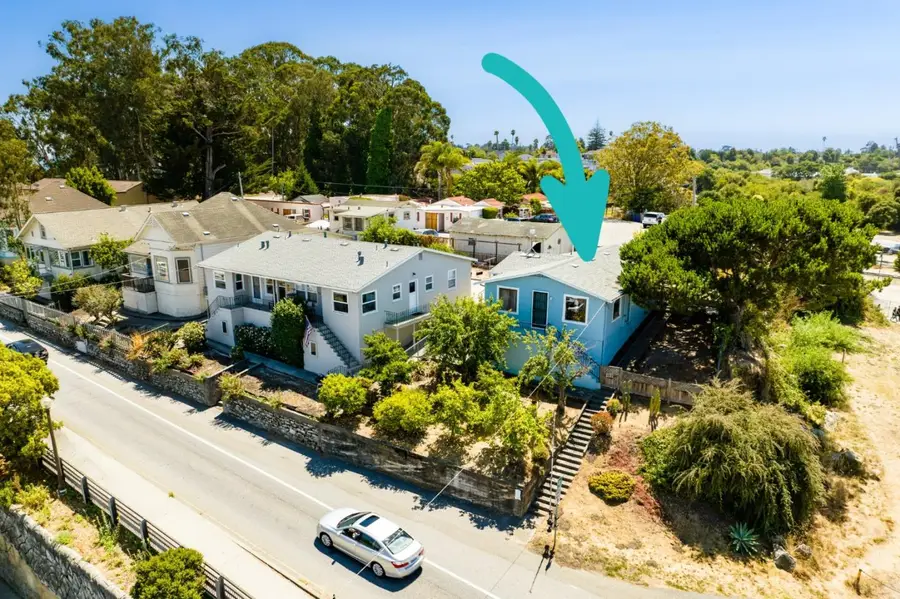 102 W Cliff Drive, Santa Cruz, CA 95060 - Image #2