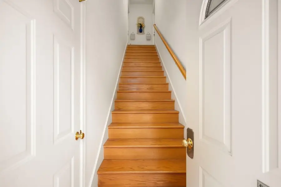 551 Merritt Avenue #1, Oakland, CA 94610 - Image #3