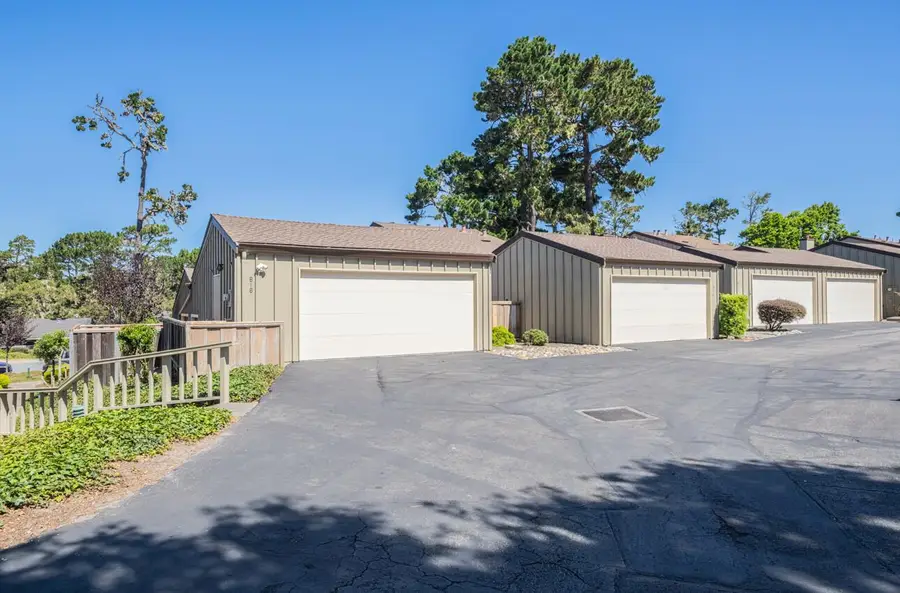 616 Sage Court, Pacific Grove, CA 93950 - Image #2