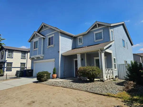 1700 St Charlotte Lane, Modesto, CA 95358