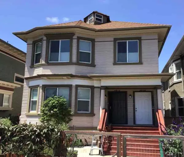 1915 West Street, Oakland, CA 94612
