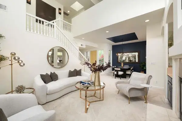 816 Corriente Point Drive, Redwood Shores, CA 94065