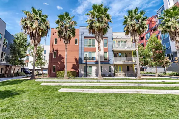390 Riesling Avenue #30, Milpitas, CA 95035