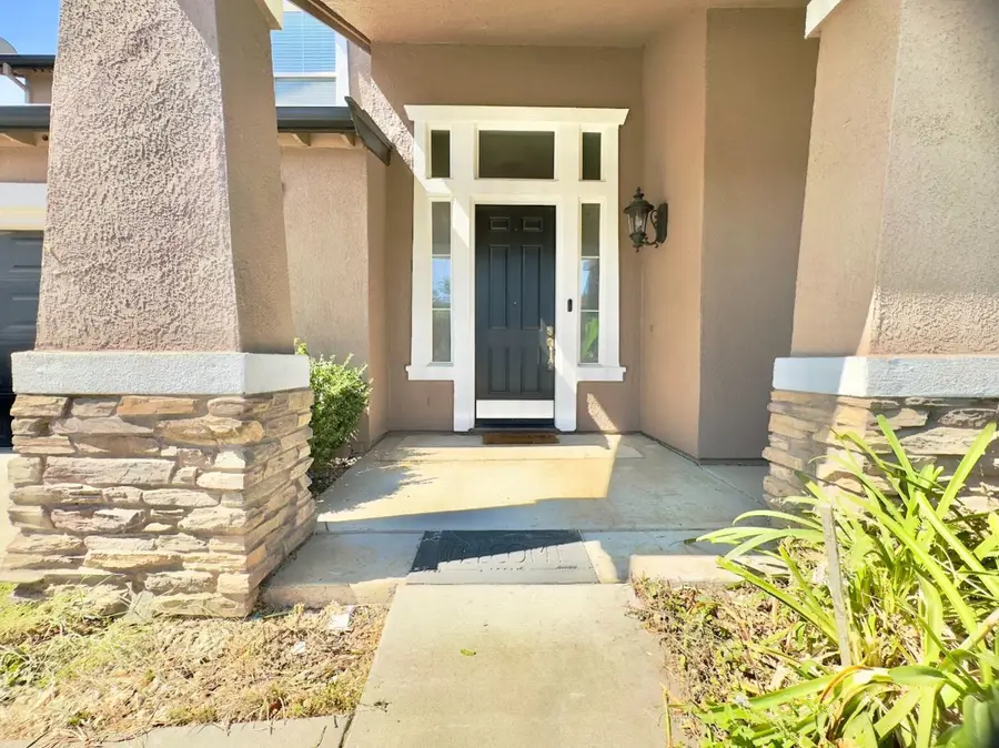 9562 E Park Drive, Elk Grove, CA 95624 - #2