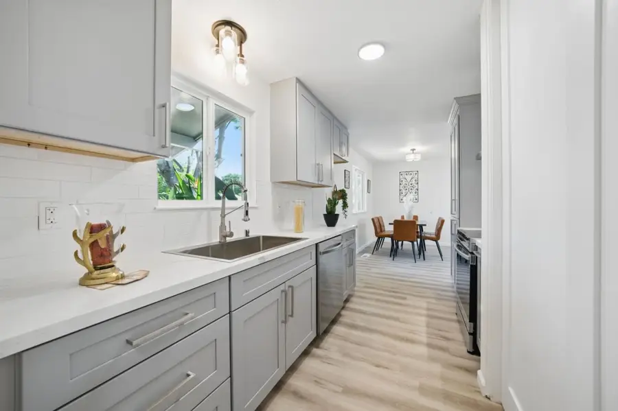 1693 Greentree Drive, Concord, CA 94521 - Image #3