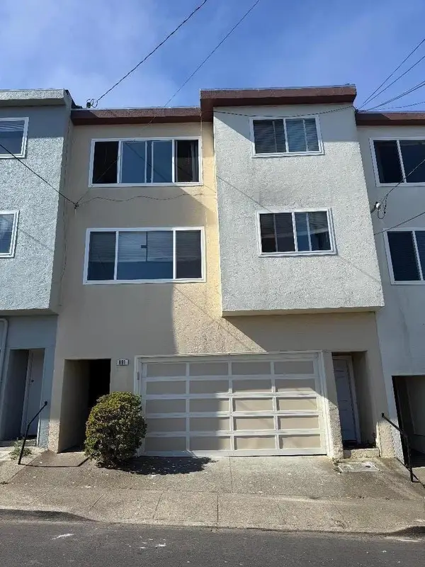 891 Bellevue Avenue, Daly City, CA 94014