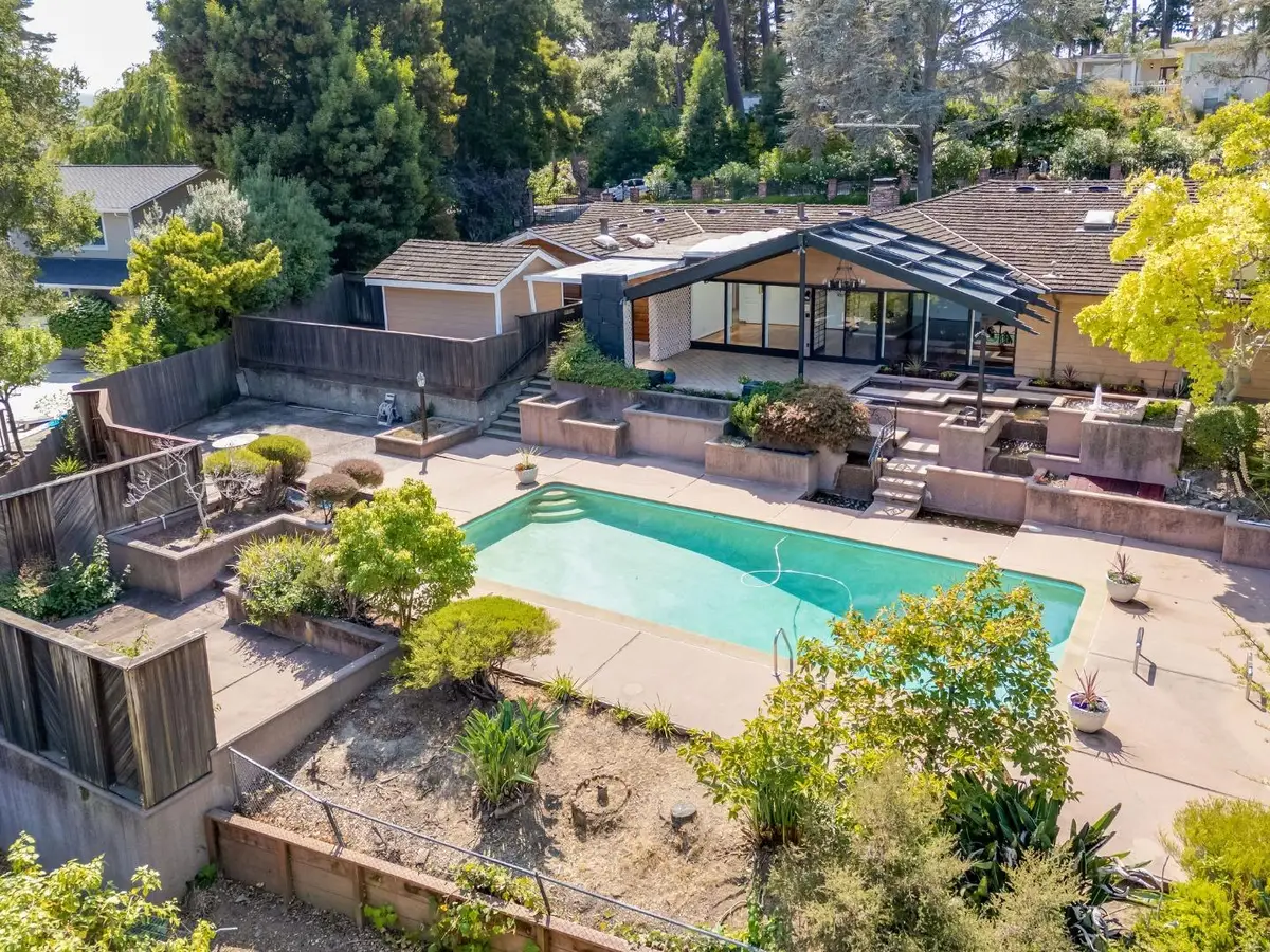 530 Darrell Road, Hillsborough, CA 94010 - Image #1