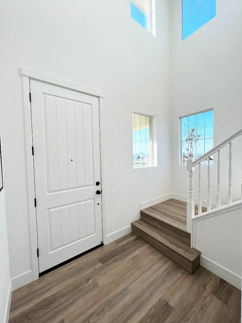 1183 Scout Peak Way, Hollister, CA 95023 - Image #2