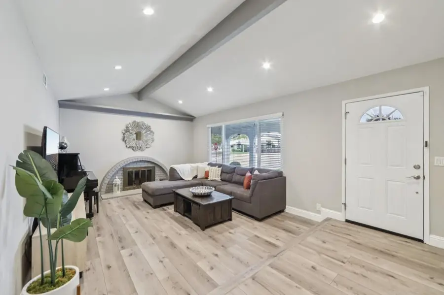 398 Bluefield Drive, San Jose, CA 95136 - Image #3