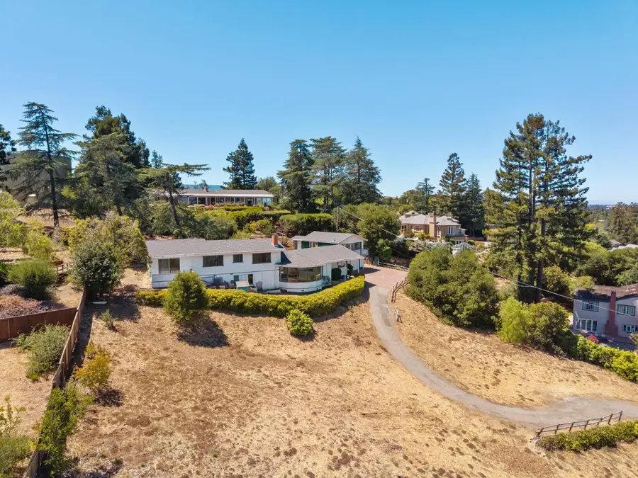 14423 Miranda Court, Los Altos Hills, CA 94022 - Image #2
