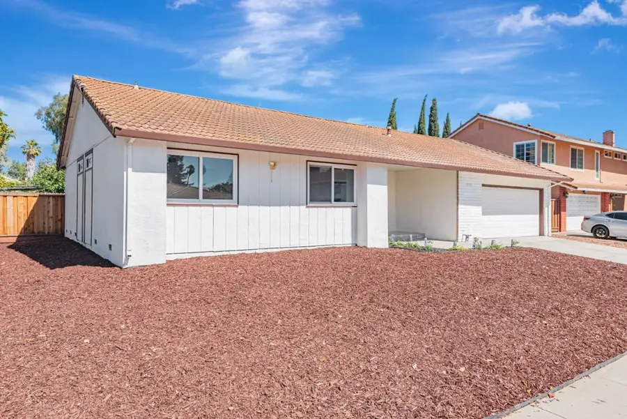 4858 Rue Toulon Court, San Jose, CA 95136 - Image #2