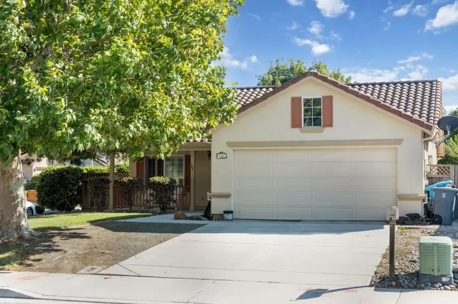 1261 South Street, Hollister, CA 95023 - Image #2