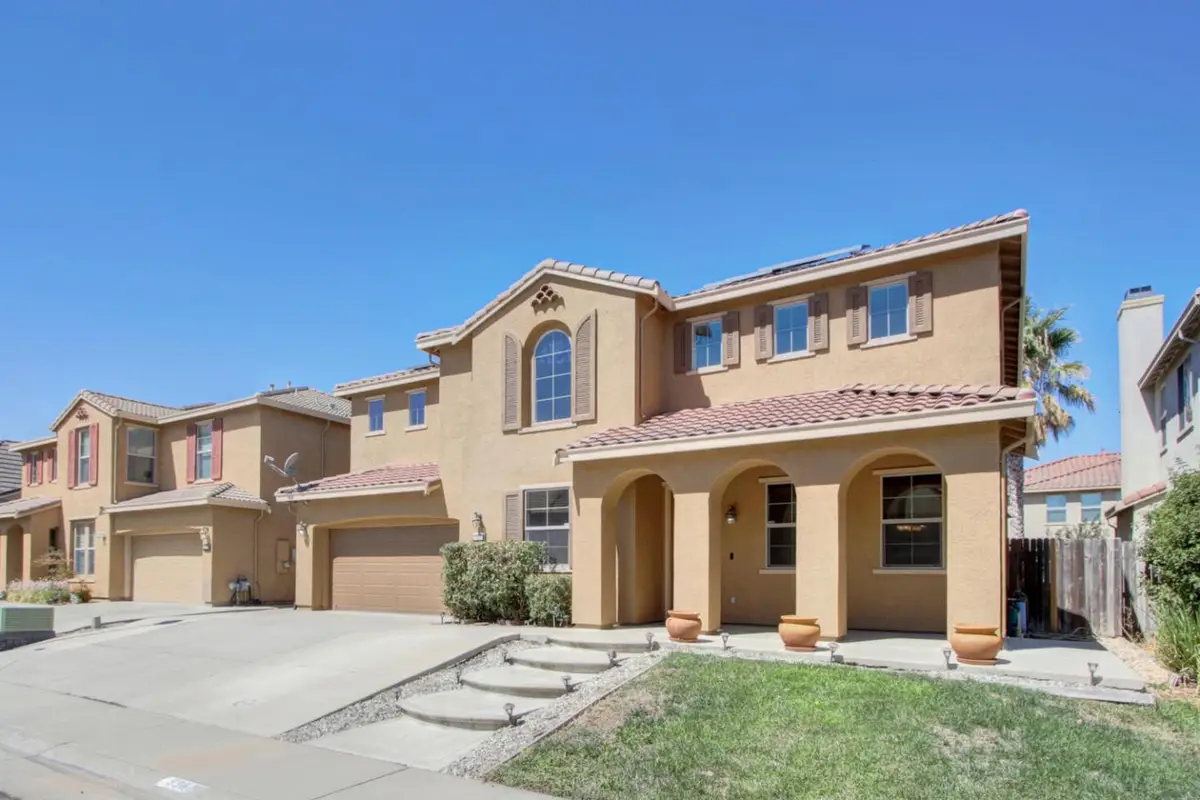 9987 Spring View Way, Elk Grove, CA 95757 - Image #1