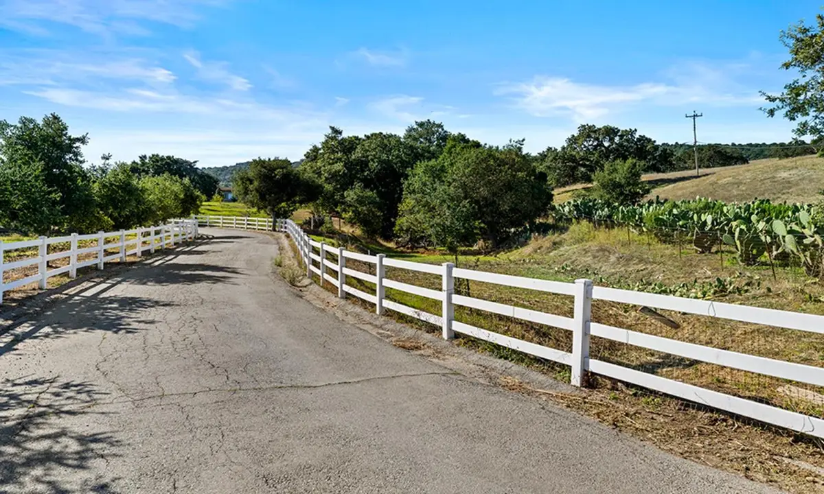 547 Mission Vineyard Road, San Juan Bautista, CA 95045 - #1