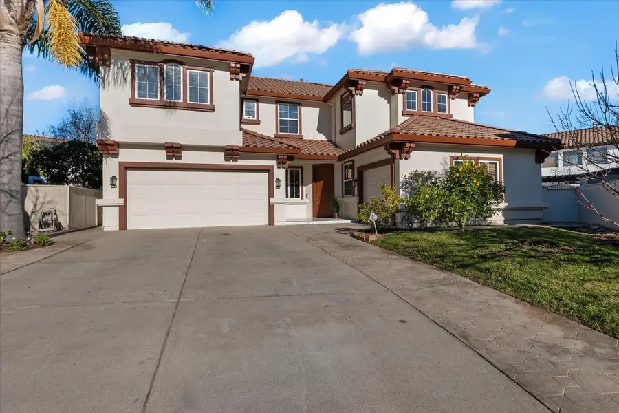 16 Wimbledon Circle, Salinas, CA 93906 - Image #3