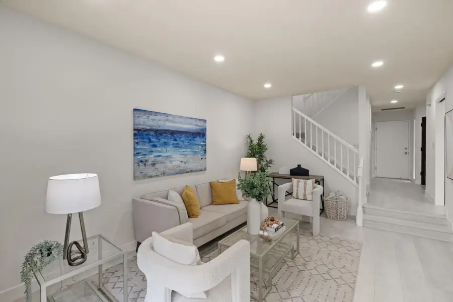 1152 Capri, Campbell, CA 95008 - Image #3