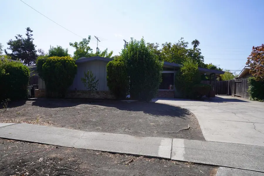 716 Lakechime Drive, Sunnyvale, CA 94089 - Image #2