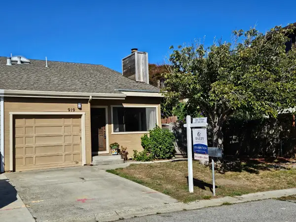 919 Paget Avenue, Santa Cruz, CA 95062