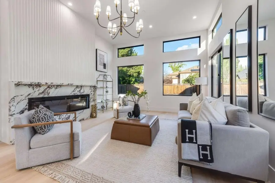 3363 Grant Road, Mountain View, CA 94040 - Image #2