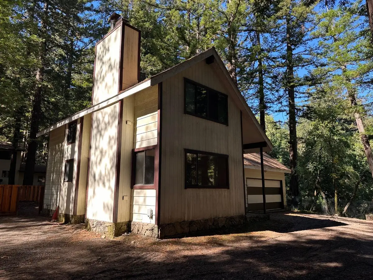 55 Wurr Road, Loma Mar, CA 94021 - Image #1