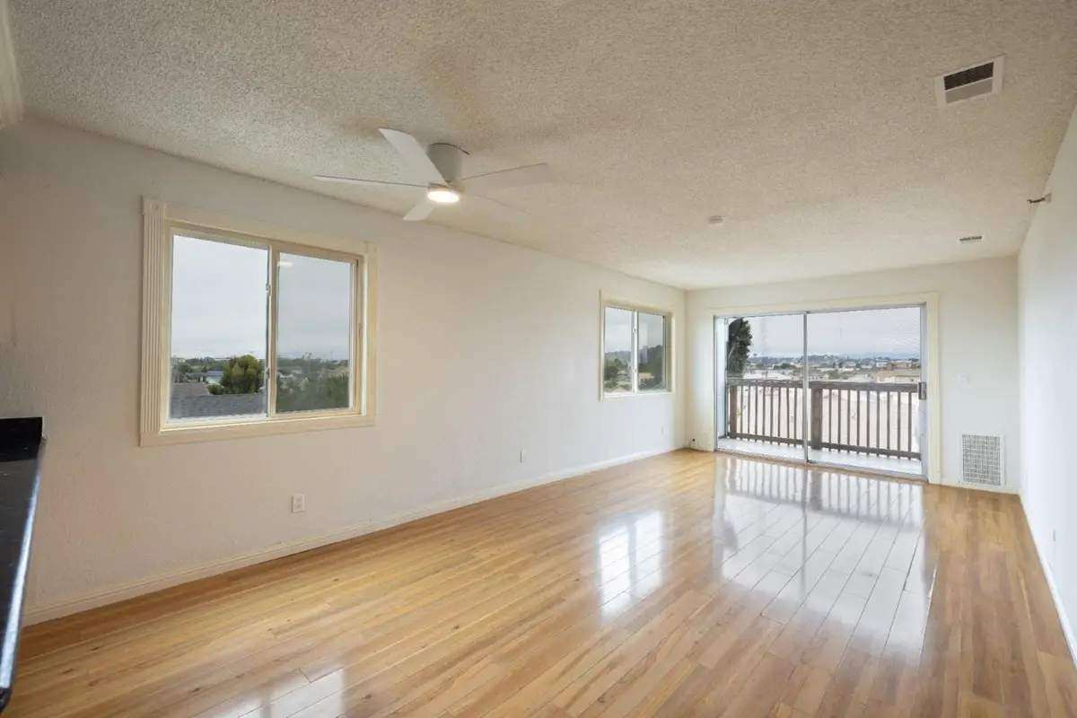 1532 Chanslor Avenue #APT T, Richmond, CA 94801 - Image #1