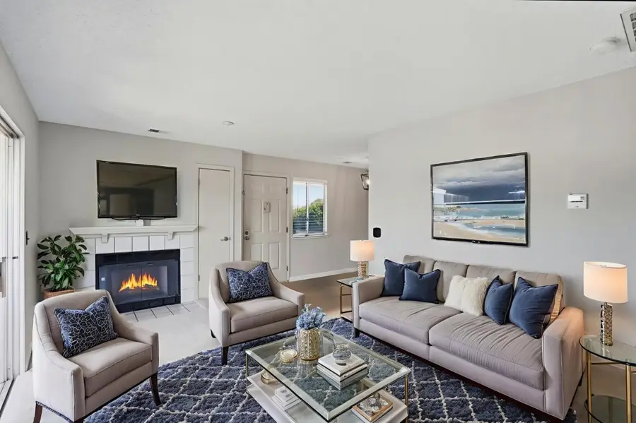 25163 Copa Del Oro Drive #202, Hayward, CA 94545 - Image #3