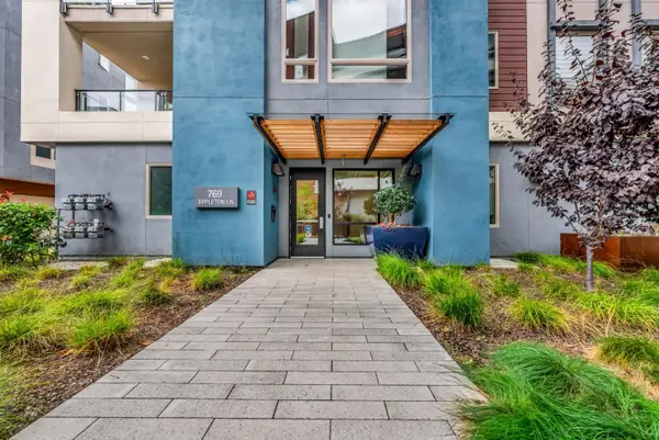 769 Eppleton Lane #302, Foster City, CA 94404