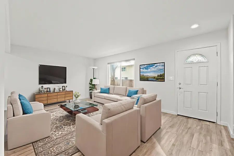 3828 Keneland Way, Pleasanton, CA 94588 - Image #2