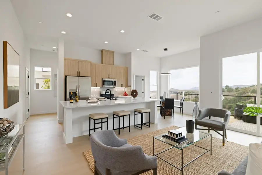 817 Fassler Avenue, Pacifica, CA 94044 - Image #2