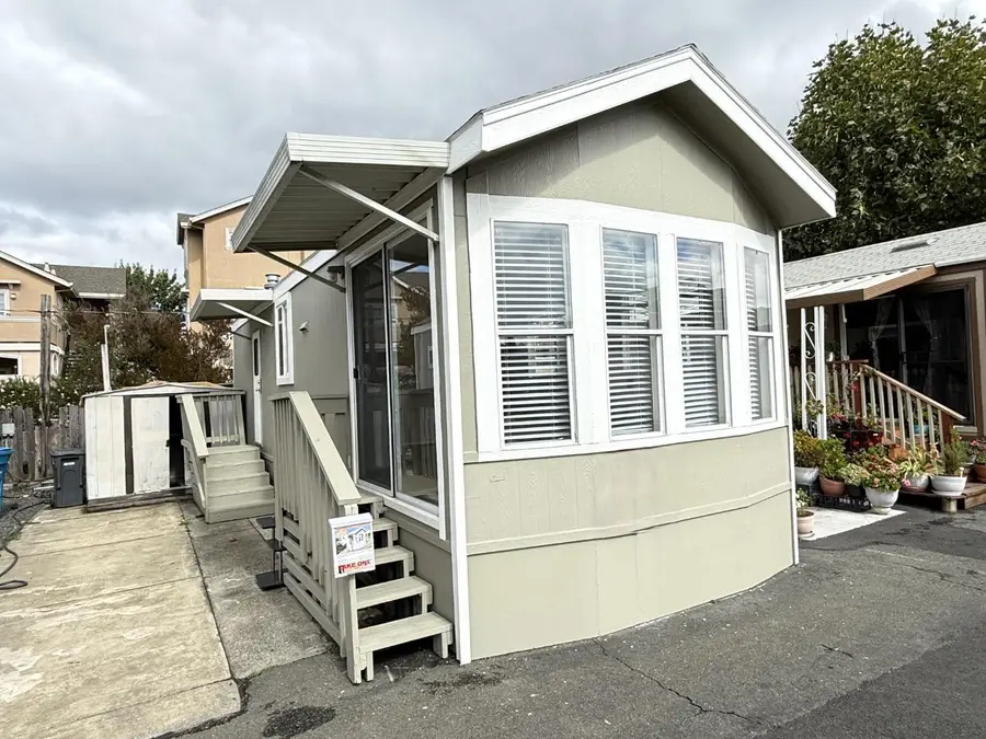 111 El Crystal Drive #111, Santa Rosa, CA 95407 - Image #2