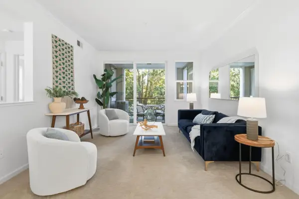 1982 W Bayshore Road #121, East Palo Alto, CA 94303