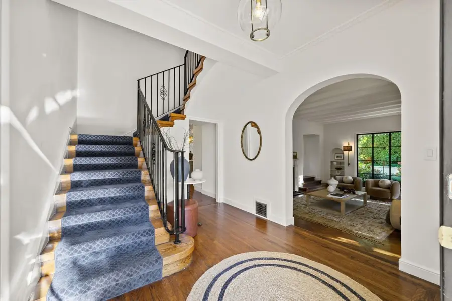 670 Edgewood Road, San Mateo, CA 94402 - Image #2