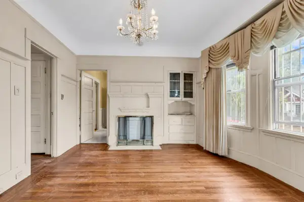 852 58th Street, Oakland, CA 94608