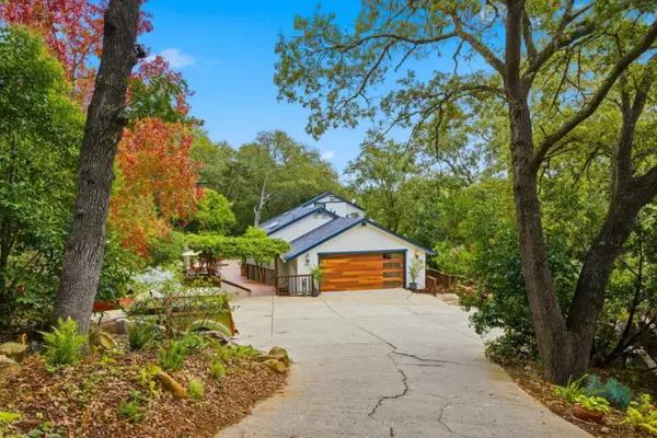 15098 Elm Park Park, Monte Sereno, CA 95030