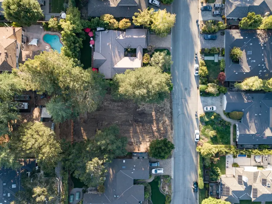 433 Patrick Way, Los Altos, CA 94022 - Image #3