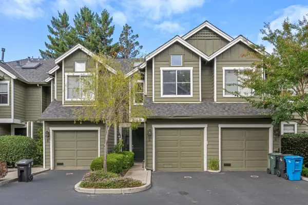 600 Willow Road #8, Menlo Park, CA 94025