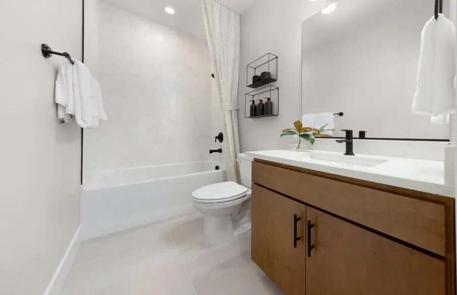 2457 Willow Way, San Mateo, CA 94403 - Image #2