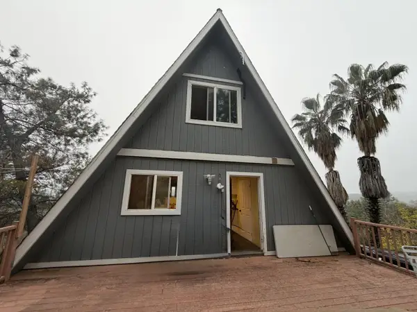 2461 Quail Oaks Road, Valley Springs, CA 95252