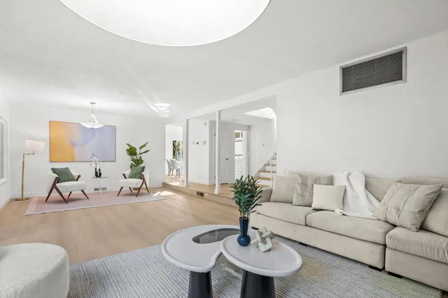 887 Kozera Drive, San Jose, CA 95136 - Image #2