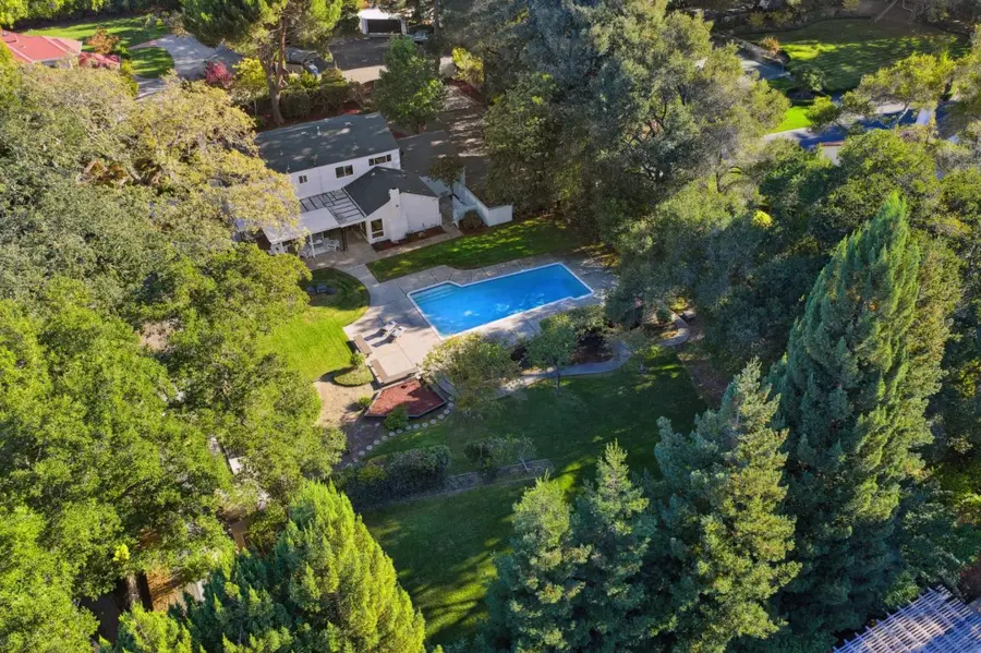 243 Selby Lane, Atherton, CA 94027 - Image #3