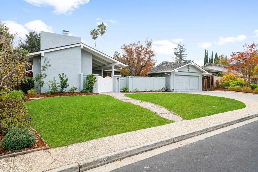 20742 Saint Joan Court, Saratoga, CA 95070 - Image #2