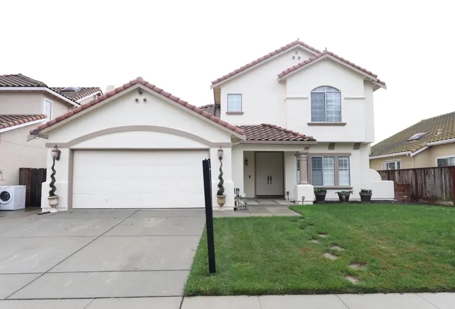 1243 De Cunha Court, Salinas, CA 93906 - Image #2
