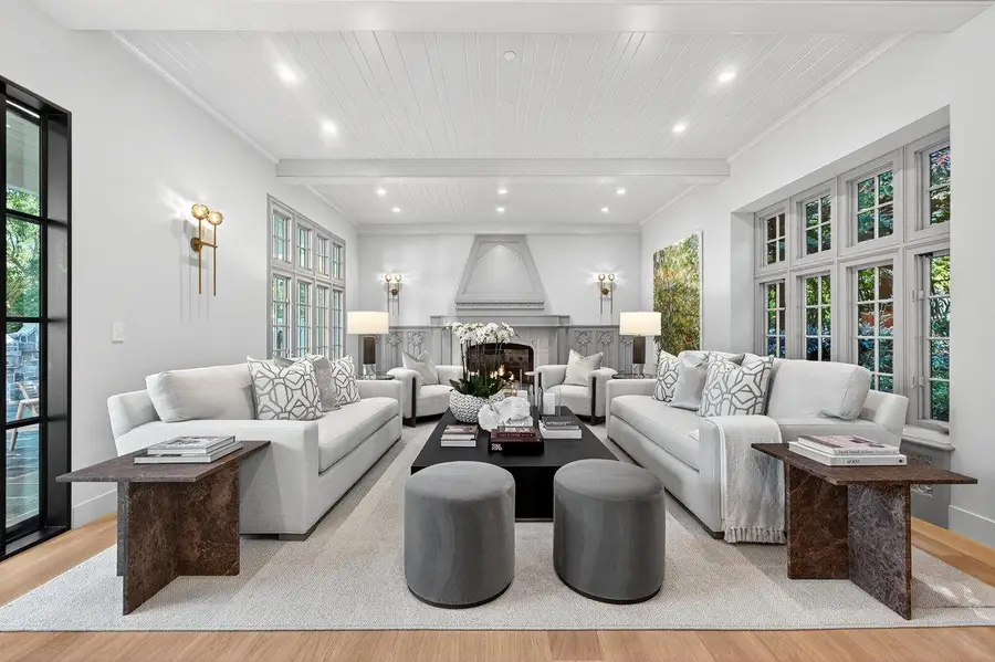 729 Chiltern Road, Hillsborough, CA 94010 - Image #3