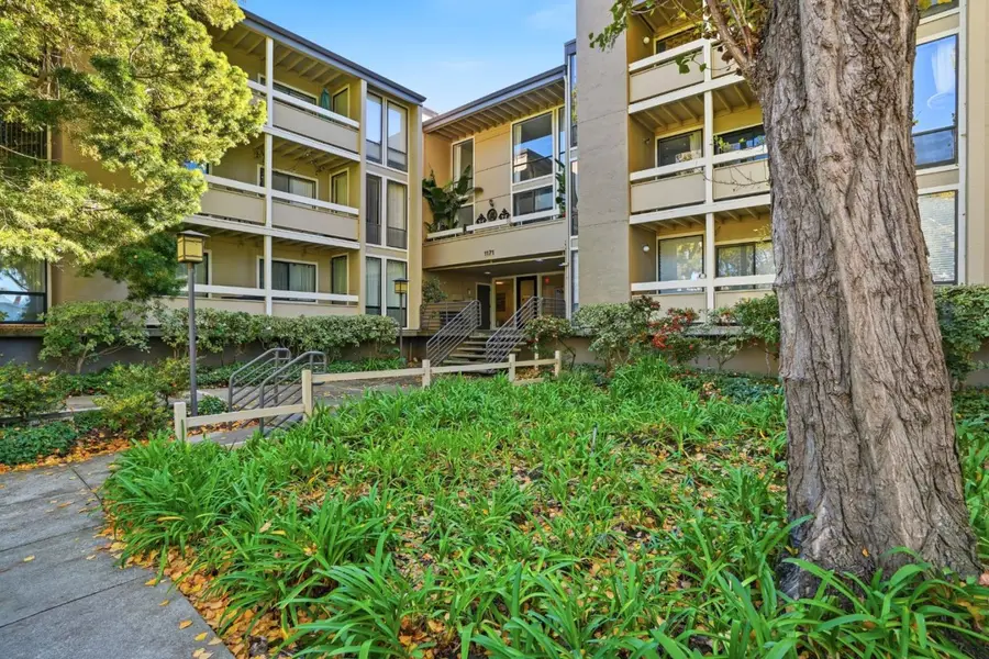 1171 Compass Lane #305, Foster City, CA 94404 - Image #2