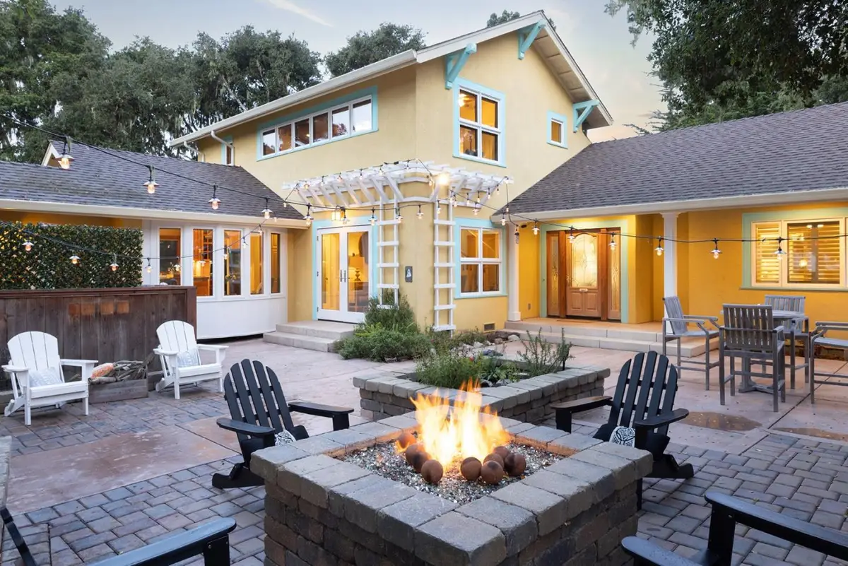 1006 Sunset Drive, Pacific Grove, CA 93950 - Image #1