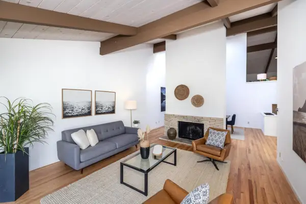 166 Sand Hill Circle, Menlo Park, CA 94025